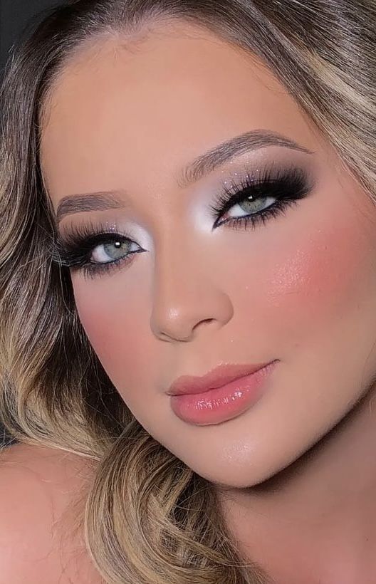Maquiagem para noite que vai te deixar ...