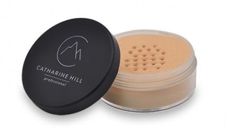 Combinação de Iluminadores: Criando Dimensão e Contraste - inspiração 1