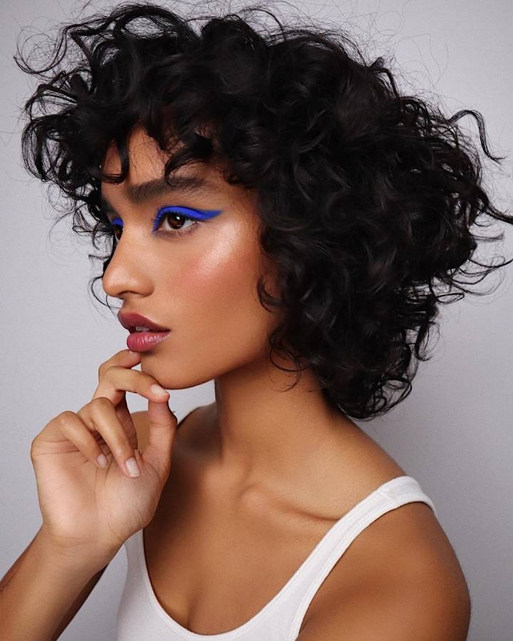 Toque de Ouro: Iluminando Olhos Castanhos com Dourado - inspiração 2