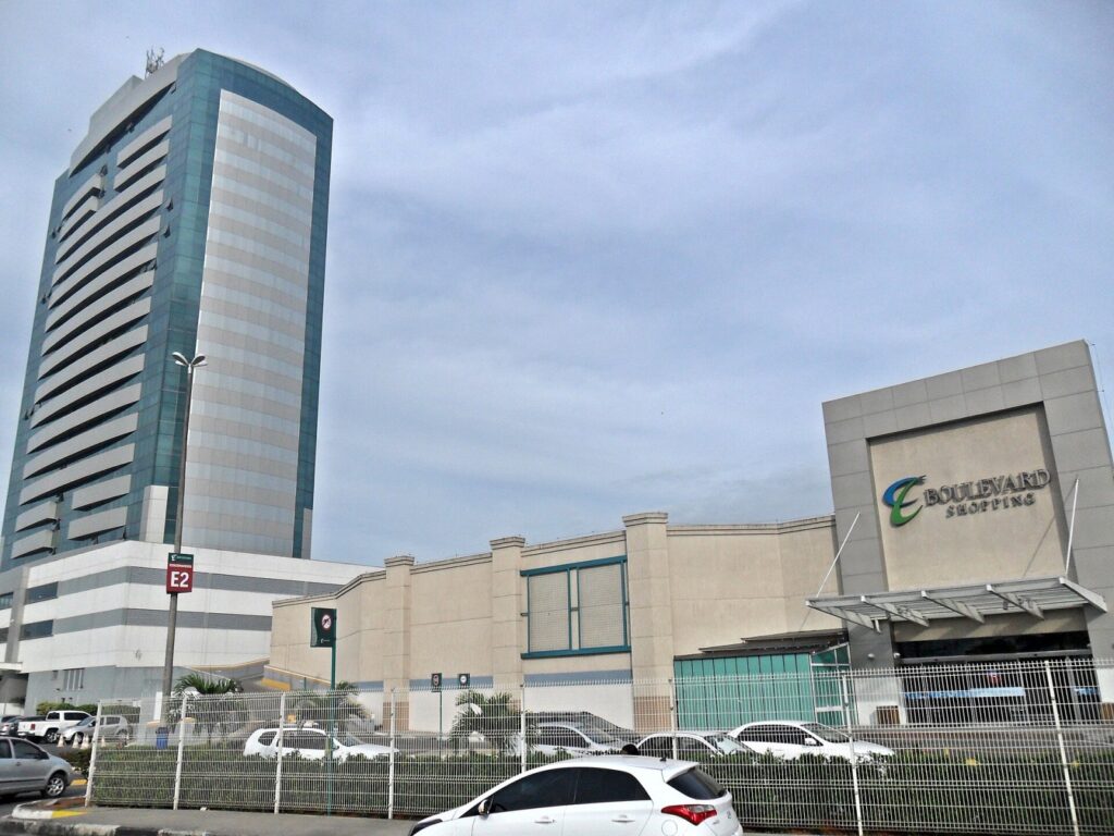 Boulevard Shopping de Feira de Santana recebe mostra de moda Primavera/Verão 2027 Boulevard Shopping Feira de Santana