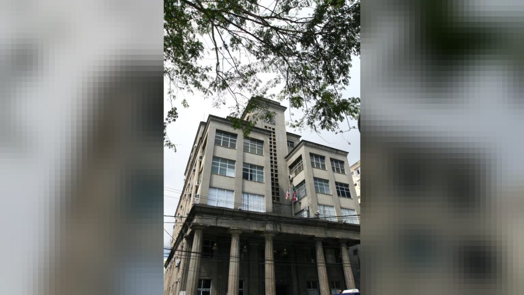 Homem é preso por injúria racial após discussão em rodoviária de Cocos Polícia Civil da Bahia