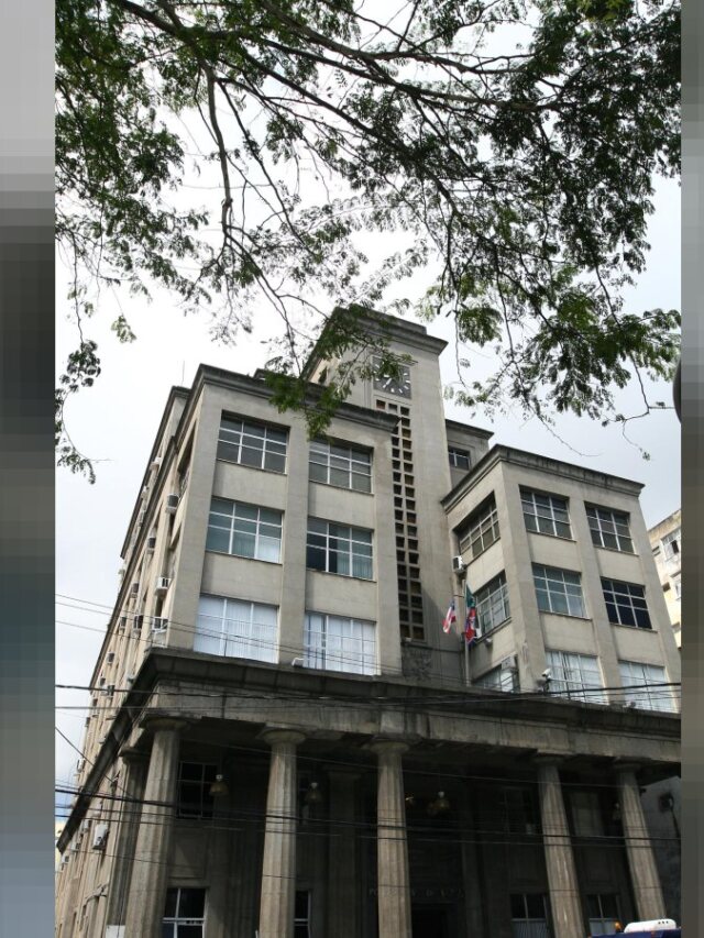 Homem é preso por injúria racial após discussão em rodoviária de Cocos