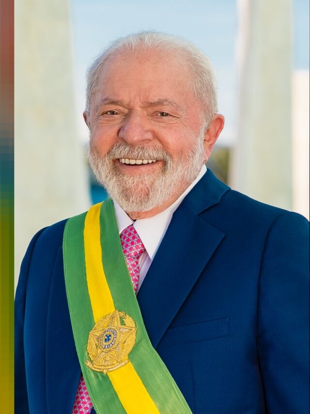 Lula faz atos no Rio e em Maceió; Flávio Bolsonaro visita cidades mineiras